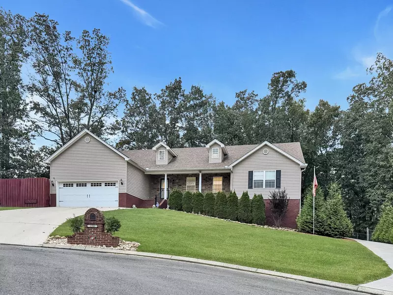 290 Pebble Ridge DR, Cleveland, TN 37323