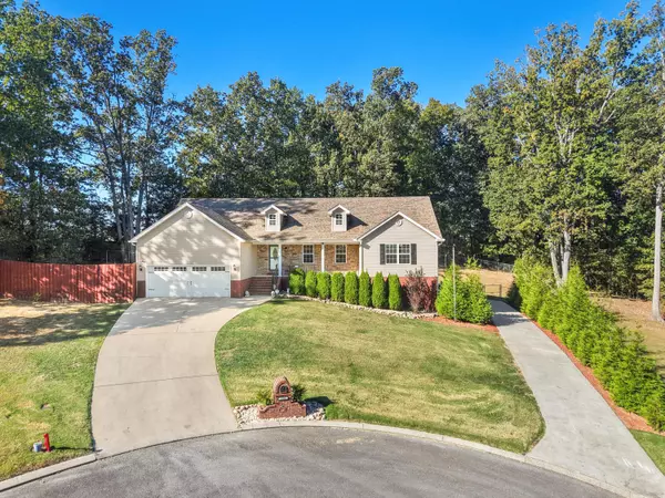 290 Pebble Ridge DR, Cleveland, TN 37323