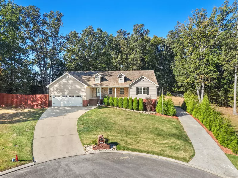 290 Pebble Ridge DR, Cleveland, TN 37323