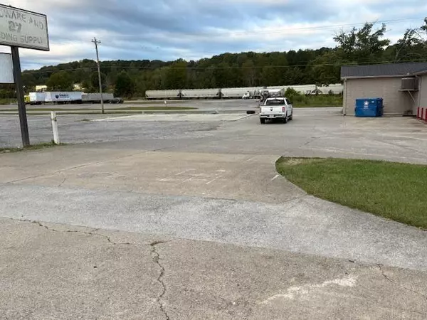 Rock Spring, GA 30739,1003 Highway N Old 27