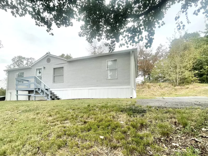 124 Timbervale DR, Dalton, GA 30721