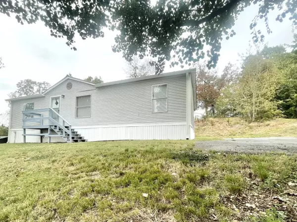 124 Timbervale DR, Dalton, GA 30721