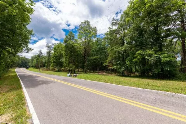 Menlo, GA 30731,5450 Old State RD