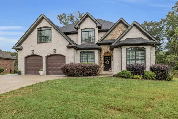 437 Heartfield CT, Hixson, TN 37343