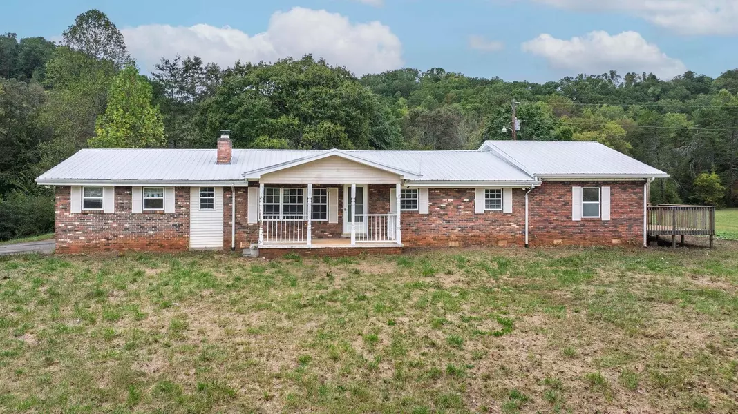 299 Anderson RD, Sweetwater, TN 37874