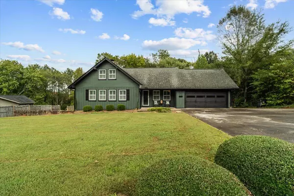 1915 Brookhaven CIR, Dalton, GA 30720