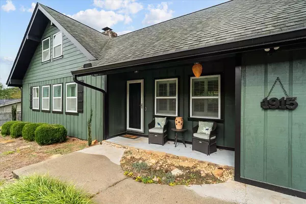 Dalton, GA 30720,1915 Brookhaven CIR