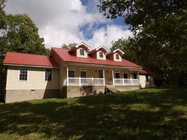 636 Timber View RD, Pikeville, TN 37367