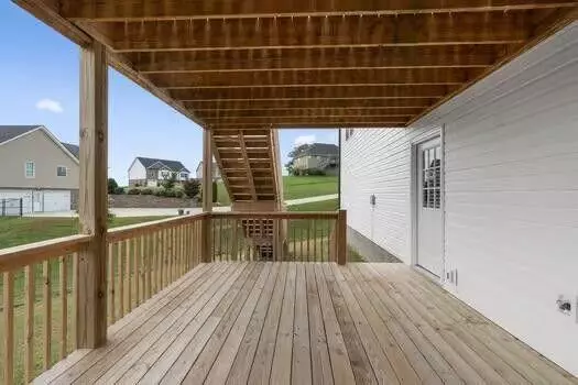 Harrison, TN 37341,7063 Brady DR