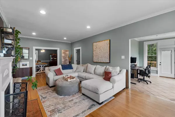 Chattanooga, TN 37411,3415 Alta Vista DR