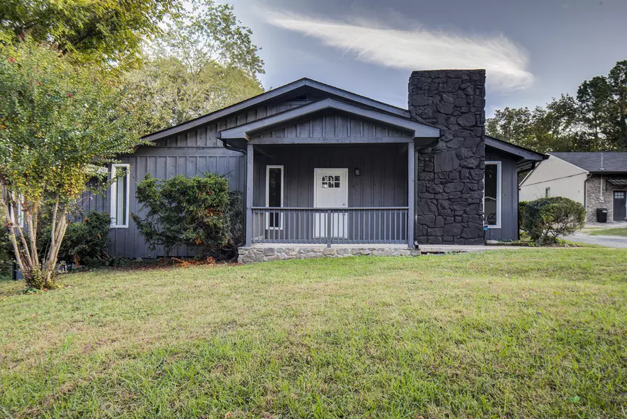 153 Grove ST, Rossville, GA 30741