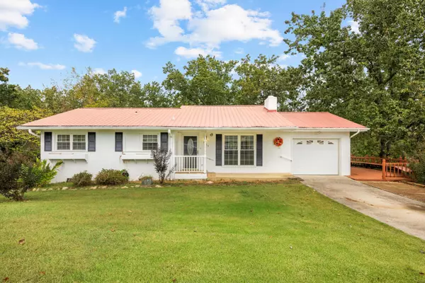 5813 Ragnar DR, Hixson, TN 37343