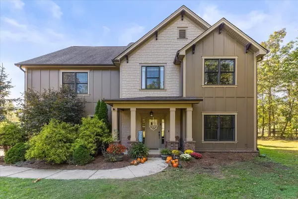 2035 Sitton Mills PL, Signal Mountain, TN 37377