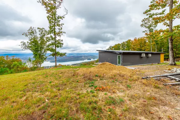 South Pittsburg, TN 37380,720 Wohalie LN