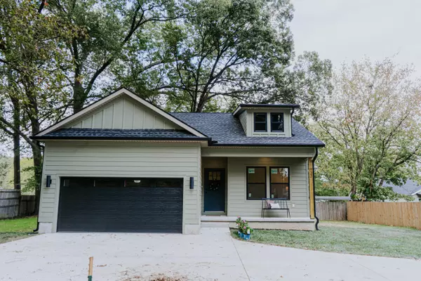 933 James AVE, Chattanooga, TN 37421