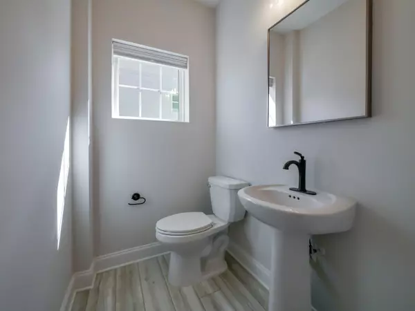 Chattanooga, TN 37408,122 19th ST