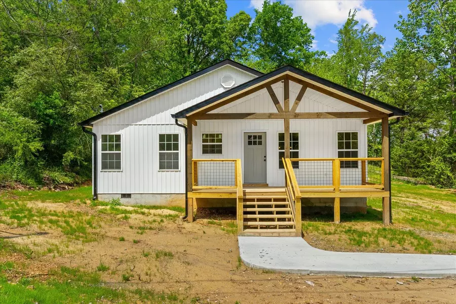 184 Farrar RD, Cohutta, GA 30710
