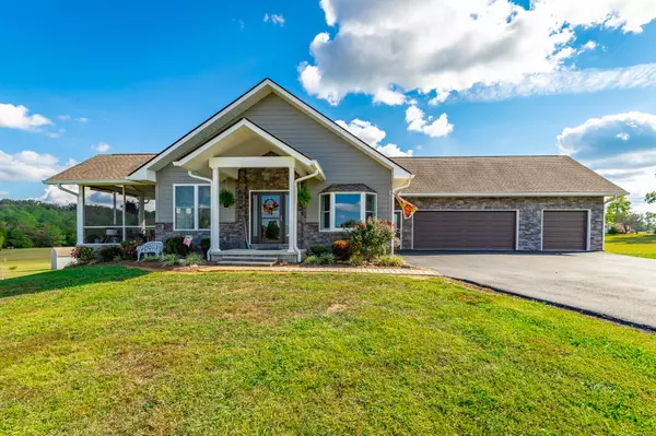 326 Benton Station RD, Benton, TN 37307