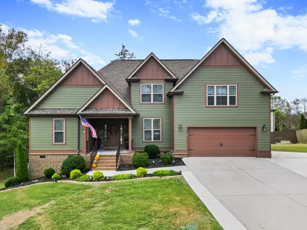 6775 Doughboys LN, Ooltewah, TN 37363
