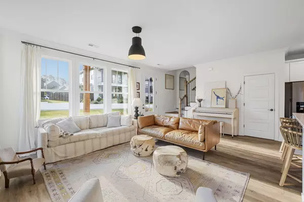 Chattanooga, TN 37421,1548 Bourbon WAY