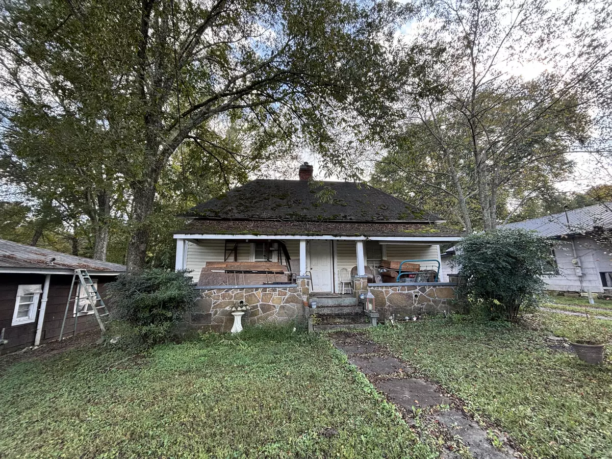 Lafayette, GA 30728,705 Mclemore ST