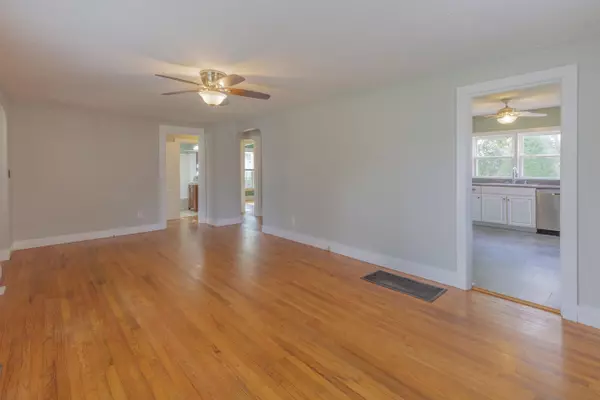 Chattanooga, TN 37415,10 Ormand DR