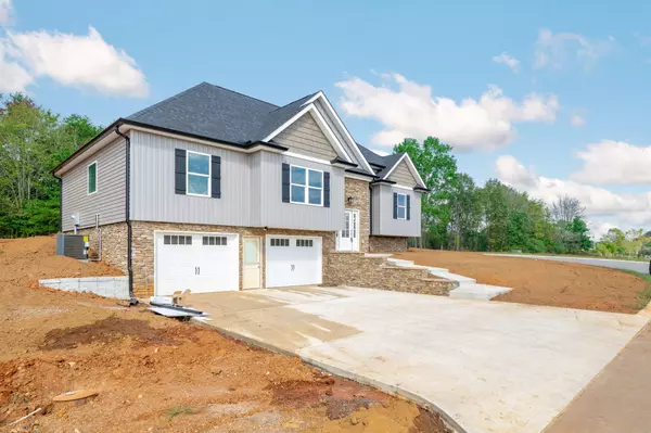 Ooltewah, TN 37363,8052 Abraham LN