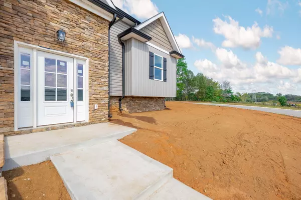 Ooltewah, TN 37363,8052 Abraham LN