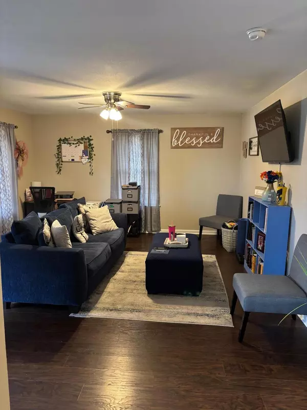 Chattanooga, TN 37407,4006 13th AVE