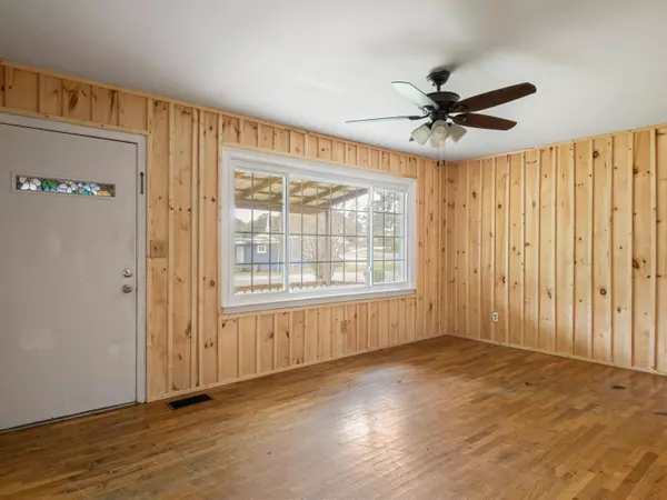 Tunnel Hill, GA 30755,126 Marilyn WAY