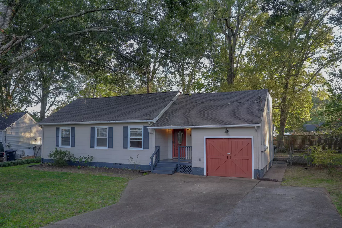 Chattanooga, TN 37412,25 Woodard CIR