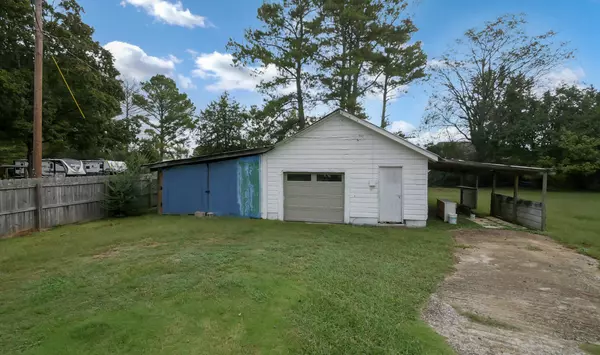 Chickamauga, GA 30707,105 Longwood ST