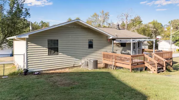 Ooltewah, TN 37363,8314 Crossbow CT