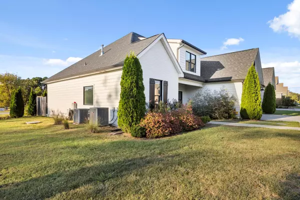 Hixson, TN 37343,7705 Evan Way