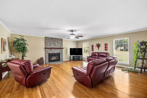 Chattanooga, TN 37421,7159 Revere CIR