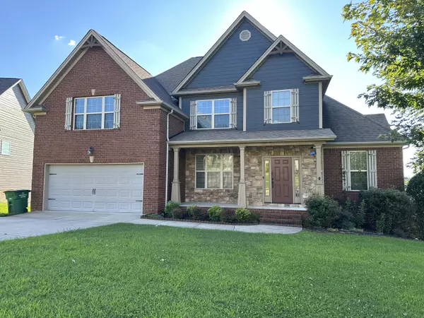 8762 Mckenzie Farm DR, Ooltewah, TN 37363