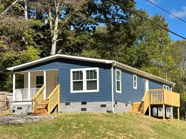 6626 Collins LN, Knoxville, TN 37918