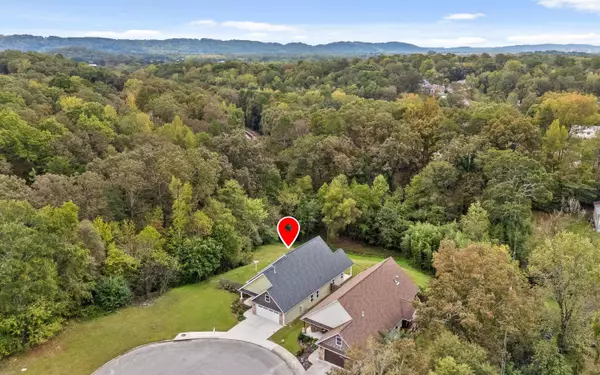 Hixson, TN 37343,497 Candytuft LN