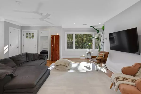 Chattanooga, TN 37415,3813 Knollwood DR