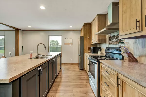 Sweetwater, TN 37874,111 Alaina DR