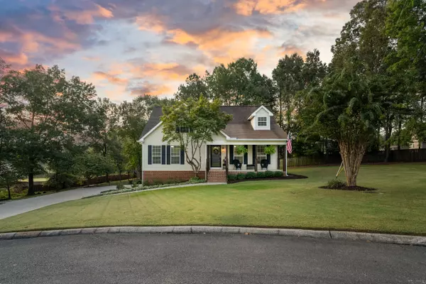 228 Vineyard DR, Tunnel Hill, GA 30755