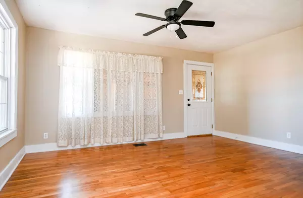 Calhoun, TN 37309,131 Sherwood AVE