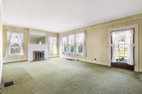 Chattanooga, TN 37411,3310 Alta Vista DR