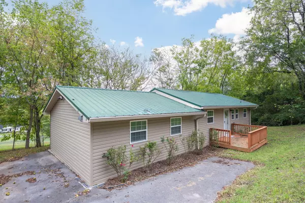 1599 Benton Station RD, Benton, TN 37307