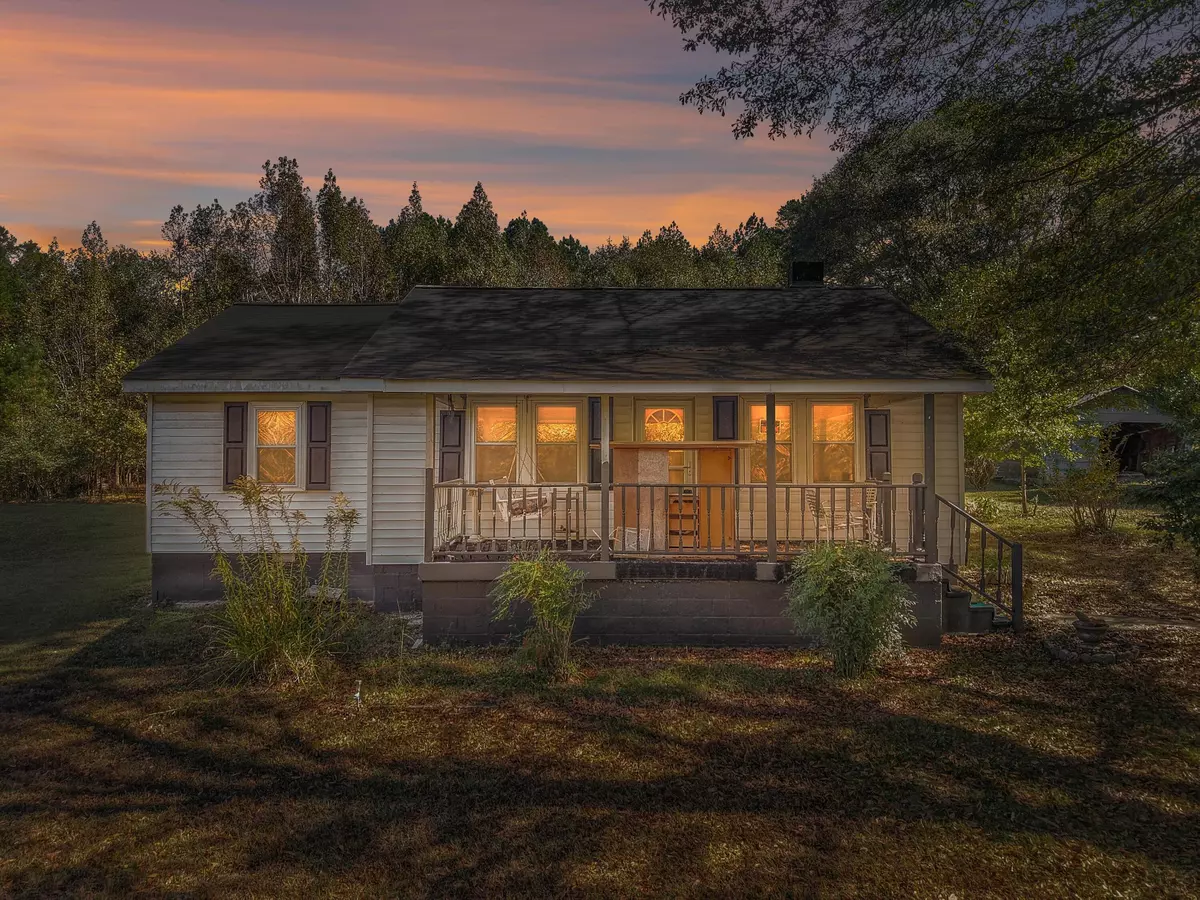 Lafayette, GA 30728,1106 Chattanooga ST