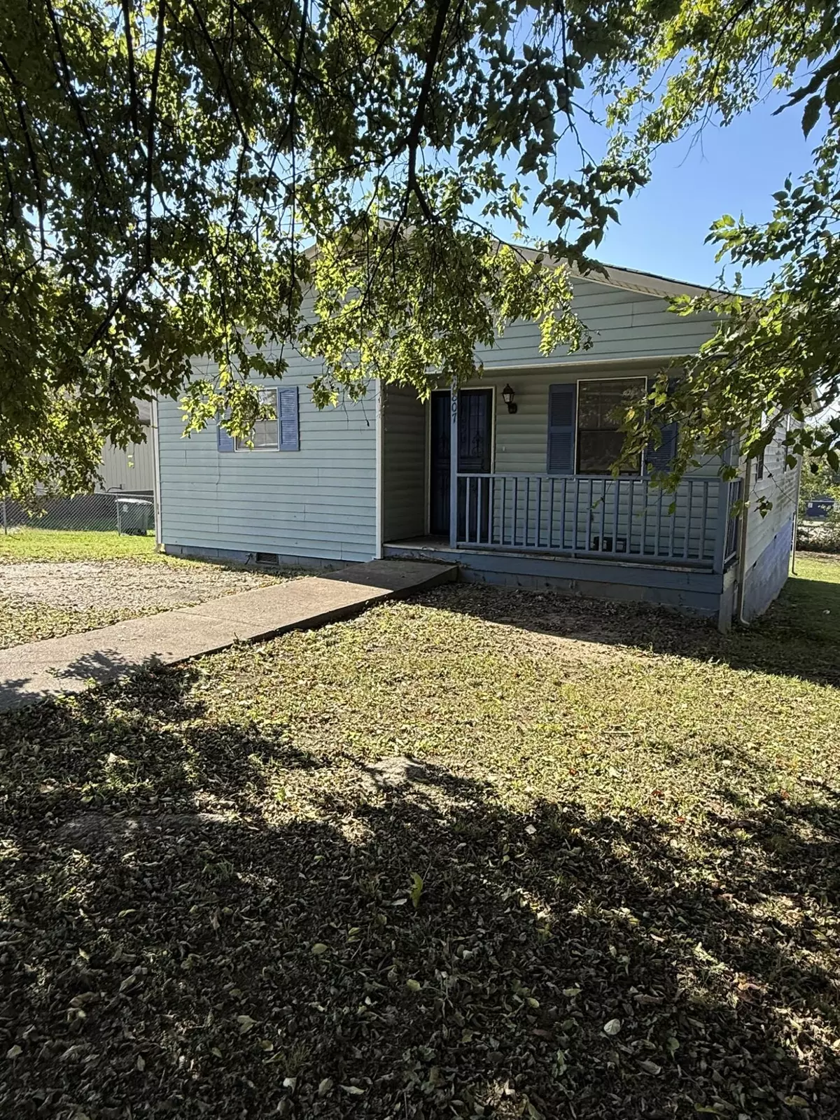 Chattanooga, TN 37406,807 Arlington AVE