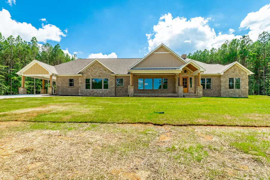 220 High Point LN, Jasper, TN 37347