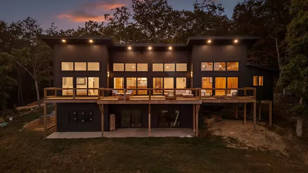 Menlo, GA 30731,895 Hidden Brow RD