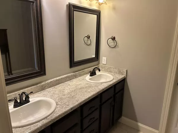 Cleveland, TN 37312,1166 Stonegate CIR