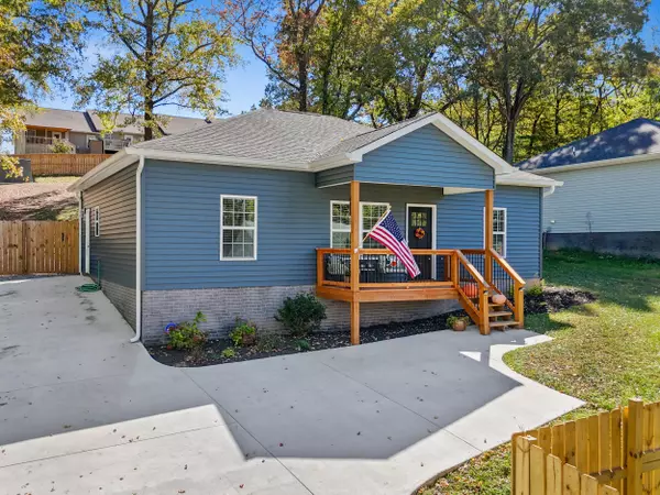 Cleveland, TN 37311,895 Lang ST